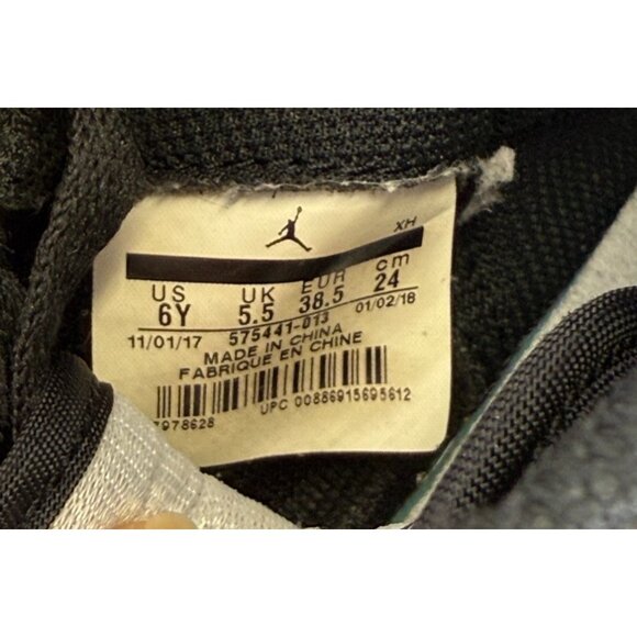 Nike Air Jordan 1 Retro High OG GS Shadow 2018 Size 6.5 Y Grey Black 575441-013 - Picture 15 of 15